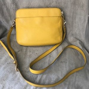 Spring has sprung w/this happy yellow Fossil bag!